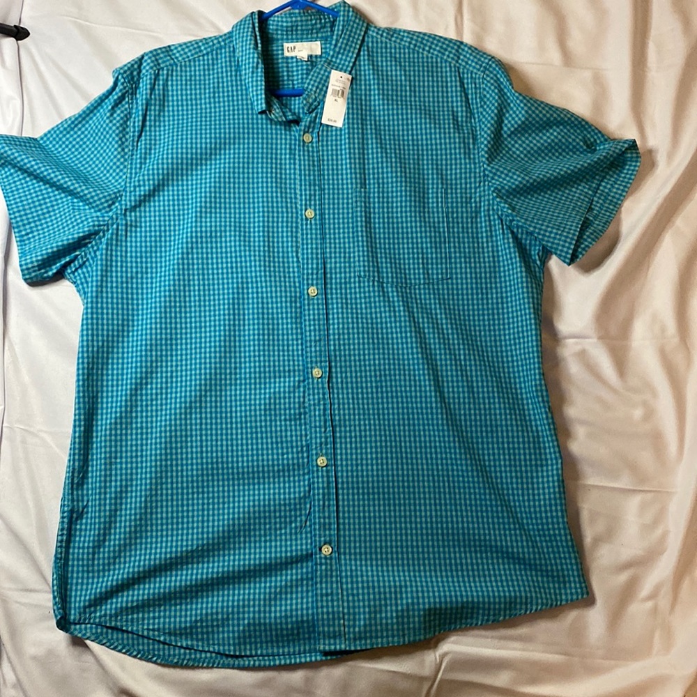 blue button up size XL brand new never worn